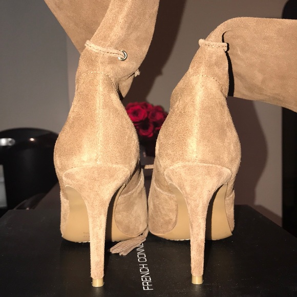 Booties - Picture 4 of 4